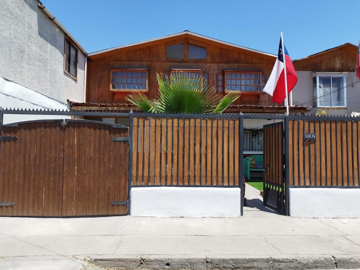 Hostal Sol Y Luna Santiago Exterior foto