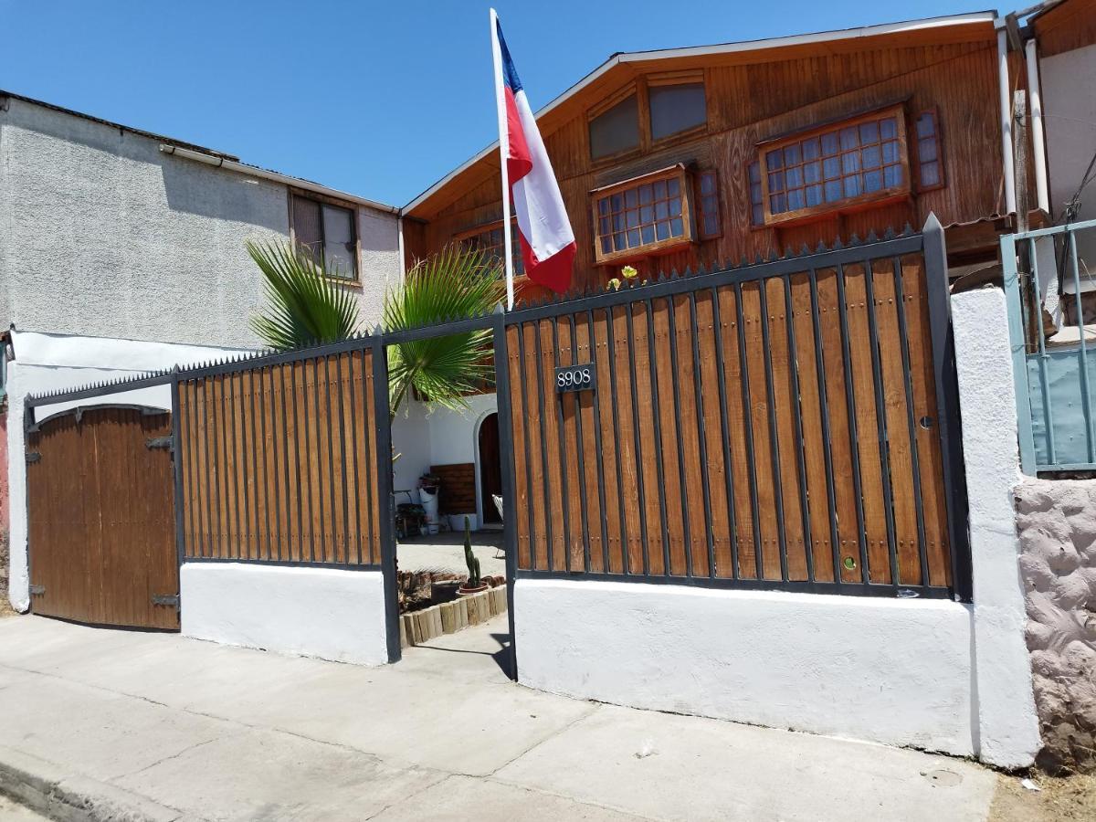 Hostal Sol Y Luna Santiago Exterior foto